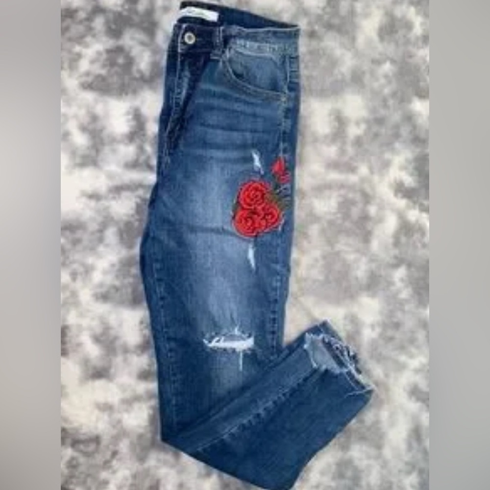 Women's KanCan Jeans, Barlett Betty, Skinny with Rose Embroidery